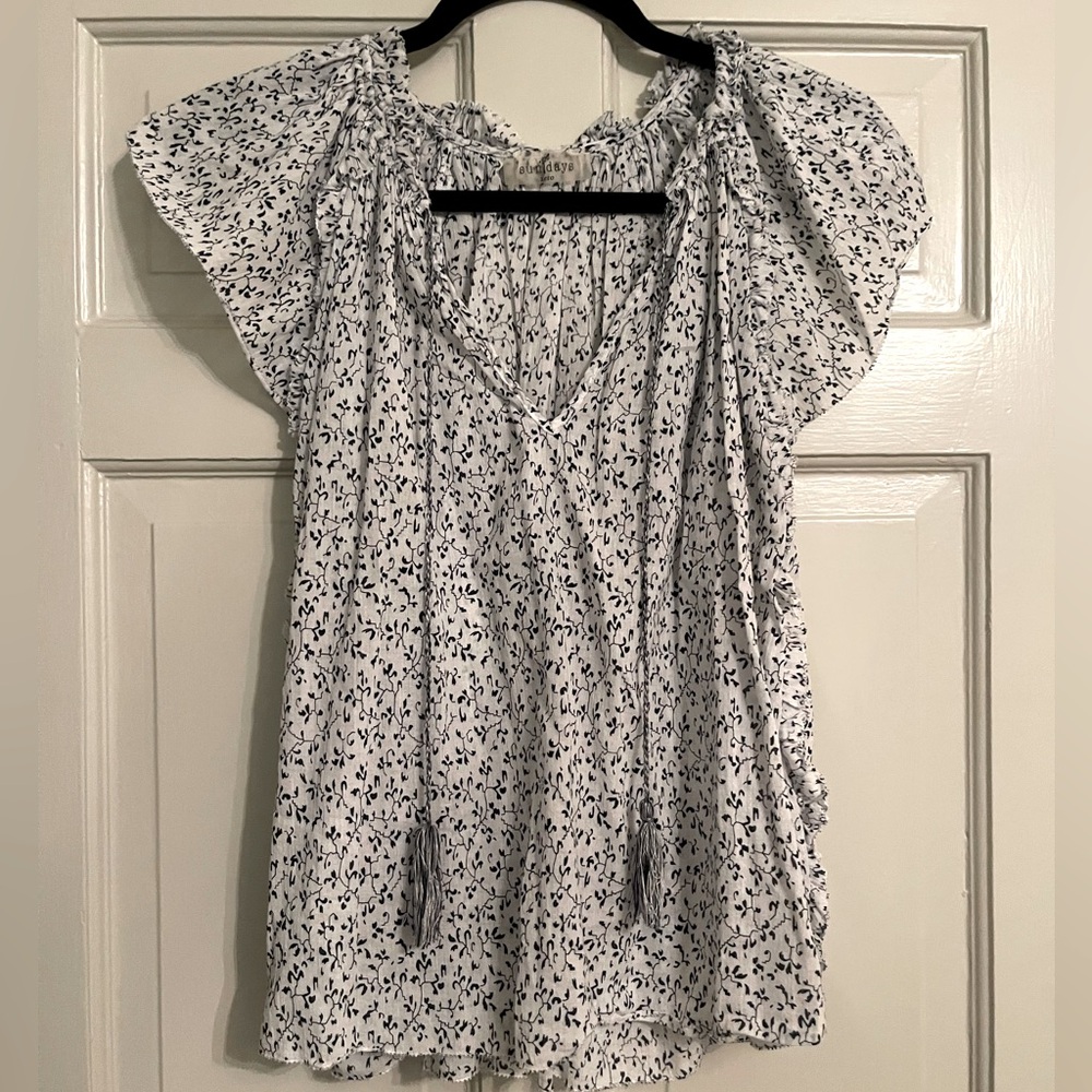Sundays Black and White Flutter Sleeve Peasant Top